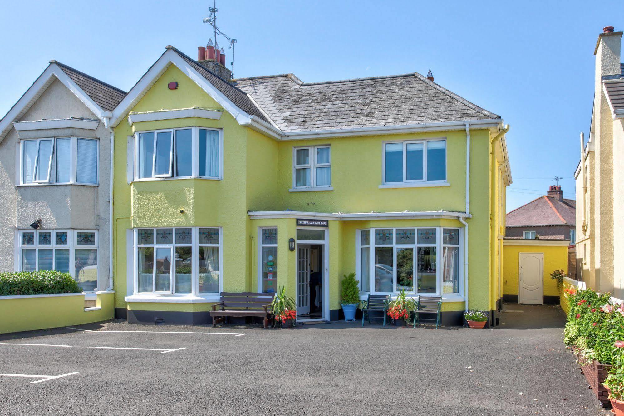 Anvershiel House Portrush Exterior foto
